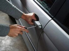 Avtomobil qapıların açılması