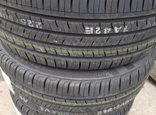 "Kumho" şinləri 225/50 R17