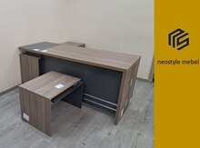 Ofis masası