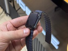 Apple Watch SE Space Gray 44mm