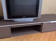 Televizor altlığı 