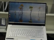 HP Envy 17