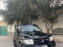Mitsubishi Pajero io, 2000 il