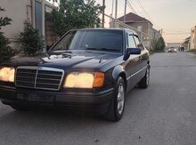 Mercedes E 220, 1995 il