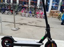 E scooter