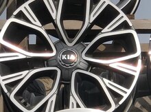 “Kia Stinger" R19 diskləri