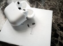 Apple AirPods 