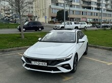 Hyundai Elantra, 2024 il