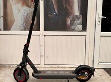 E scooter