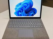 Microsoft Surface Laptop
