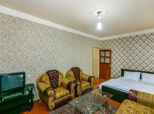 2-otaqlı mənzil kirayə verilir, Nəsimi m., 80 m²
