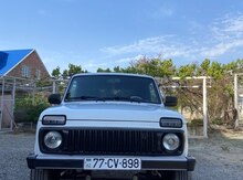 LADA (VAZ) Niva, 2015 il
