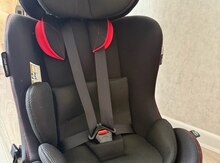Avtokreslo "Cam"
