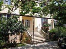 Villa kirayə verilir, Varovski qəs.