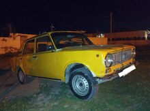 LADA (VAZ) 21011, 1977 il