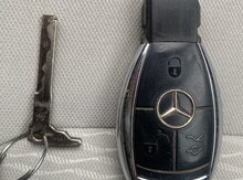"Mercedes-Benz" açarı