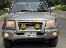 Mitsubishi Pajero io, 2000 il
