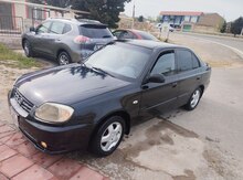 Hyundai Accent, 2004 il