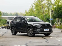 Toyota RAV 4, 2025 il