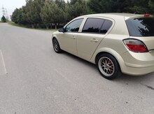Opel Astra, 2004 il