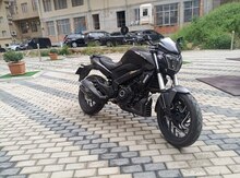 Motosiklet "Bajaj dominar 400"