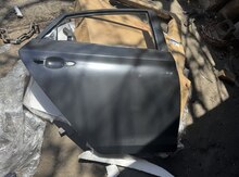 "Hyundai Accent" qapısı