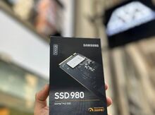 SSD "Samsung 980 SSD 500GB NVMe M.2"