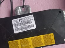 "BMW 3" qapı airbag