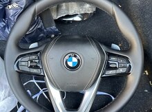"BMW G30" sükanı