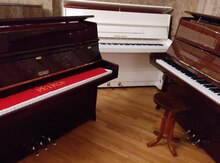 Piano "Petrof"