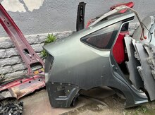 "Toyota Prius" arxa sağ qanadı