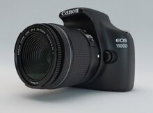 Fotoaparat "Canon 1100"