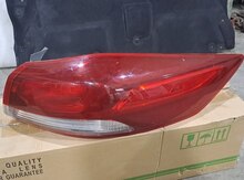 "Hyundai Elantra" stop işığı