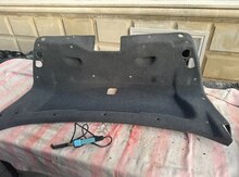 "Mercedes W210" baqajın altlığı