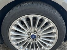Təkərlər 235/45 R18