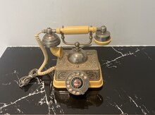 Antik telefon