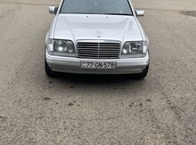 Mercedes E 220, 1994 il