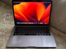 Apple MacBook Pro