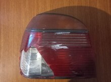 "Volkswagen" arxa stop işıqları