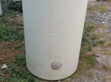 Su qızdırıcı "Ariston"