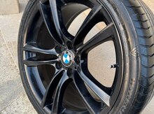 "BMW" disk təkər R20