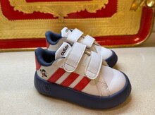 Ayaqqabı "Adidas"