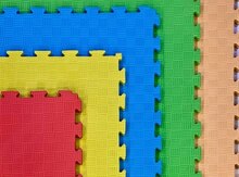 Tatami puzzle döşəməsi