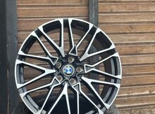 "BMW F10" diskləri R20