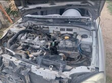 "Hyundai Accent" ehtiyat hissələri