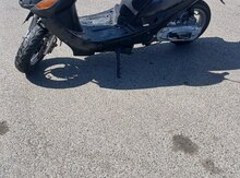 Moped, 2022 il