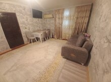 Həyət evi, İnşaatçılar qəs.