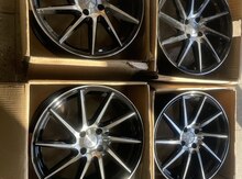 "Vossen" təkərləri 215/45 R17