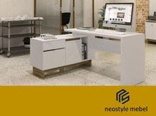 Ofis masası