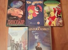 Видеокассеты с мультфильмами и к/ф